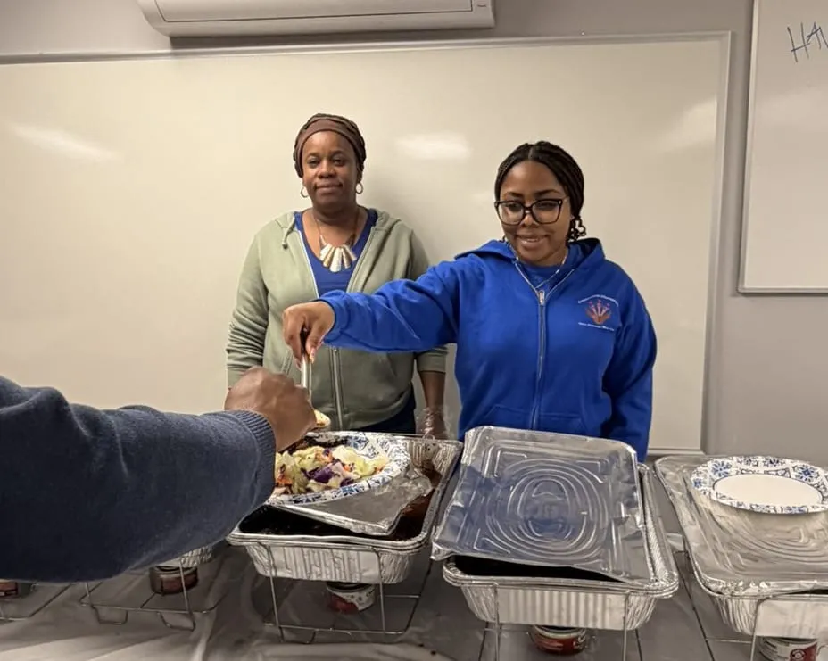 Monthly Warm Meals Program, photo 10